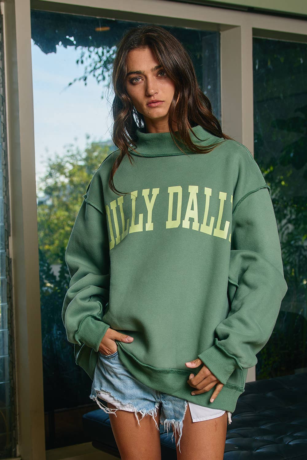 'DILLY DALLY' Mockneck Sweatshirt